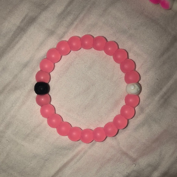 A bundle of cute lokai bracelets - Picture 5 of 6